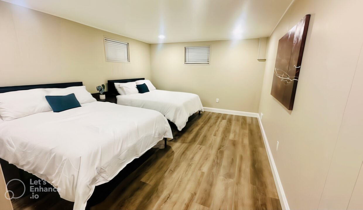 ec513f55-e731-400d-b7e1-7f4c61879ea0_LE_upscale_balanced_x4