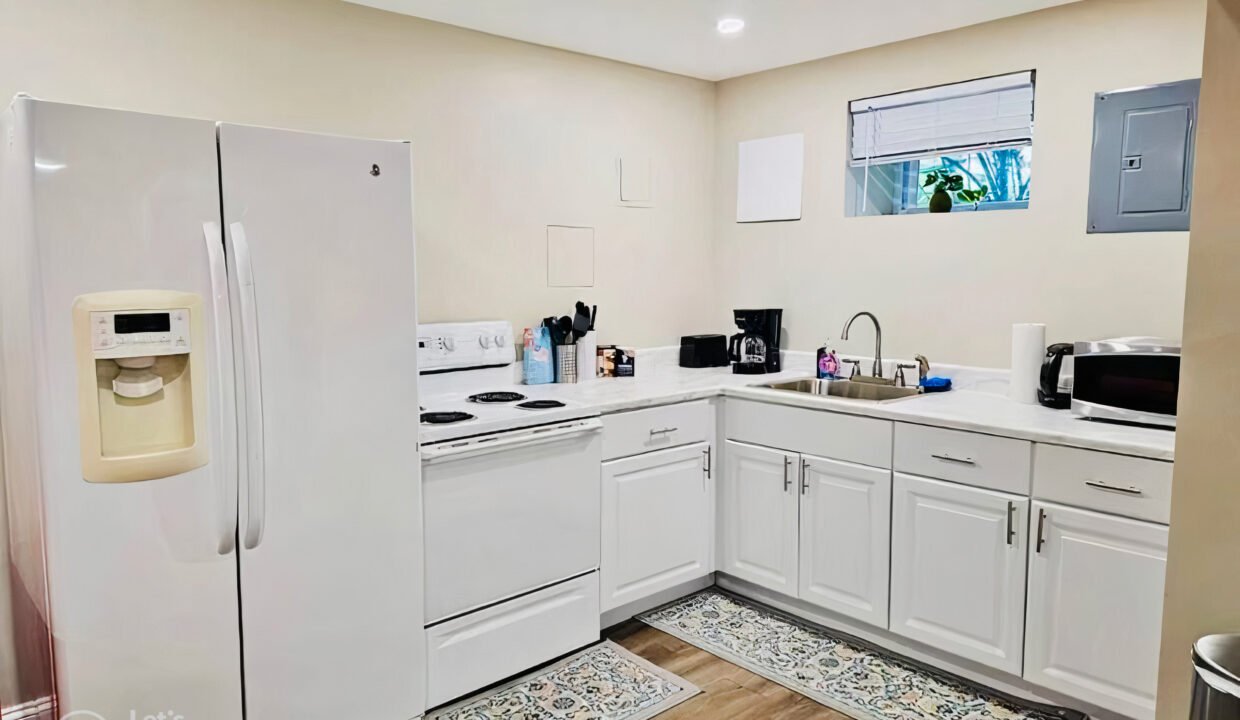 fa3a5dd2-f76c-471d-baaa-0638e97f75f5_LE_upscale_balanced_x4