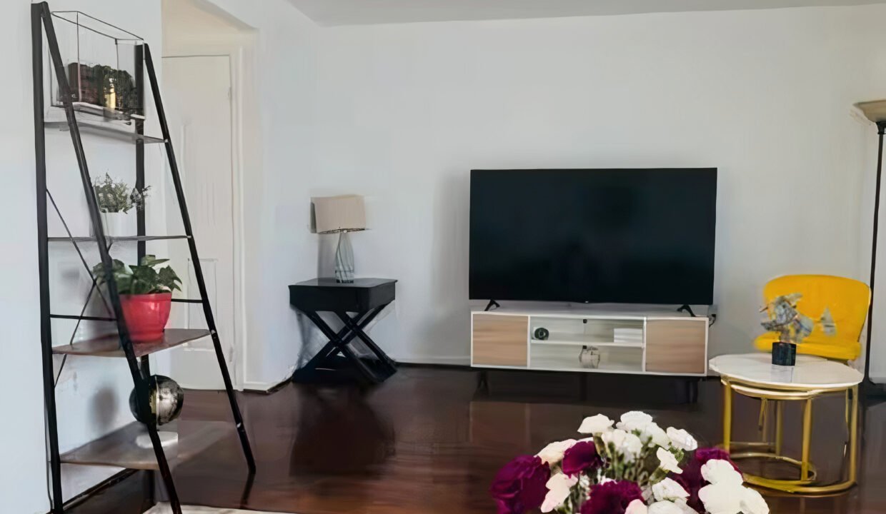 imgi_41_2429e447-f071-46c3-8101-a1d71b9eeed0_LE_upscale_balanced_x4